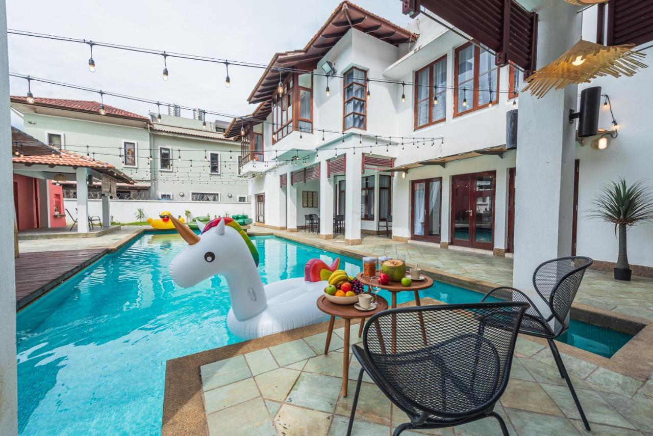 Tropical Bliss Luxe 5br 30pax Private Pool Kl By Verano Vila *